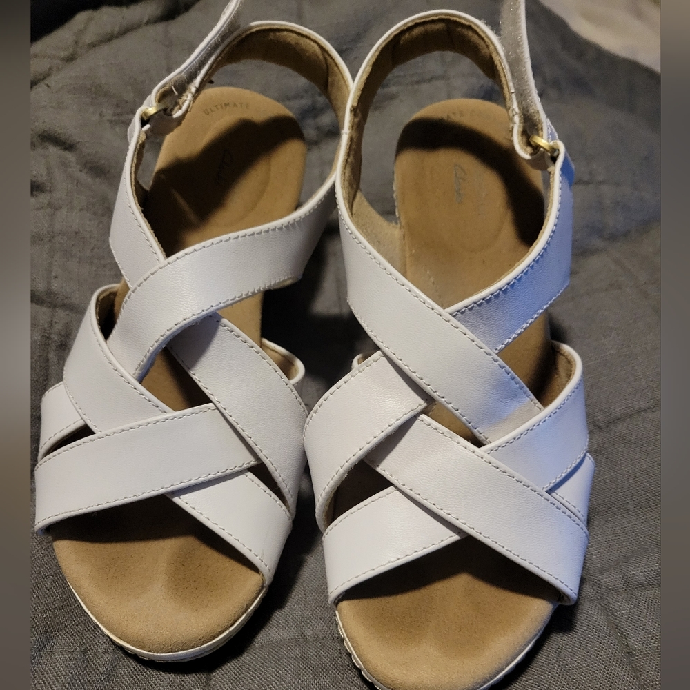 Clark's white wedge sandles size 7.5